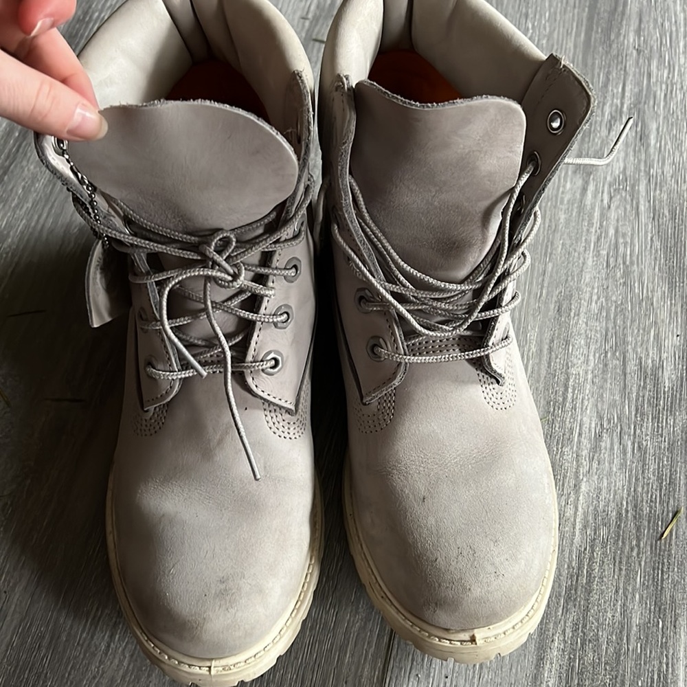 Timberlands Men’s - Picture 2 of 6